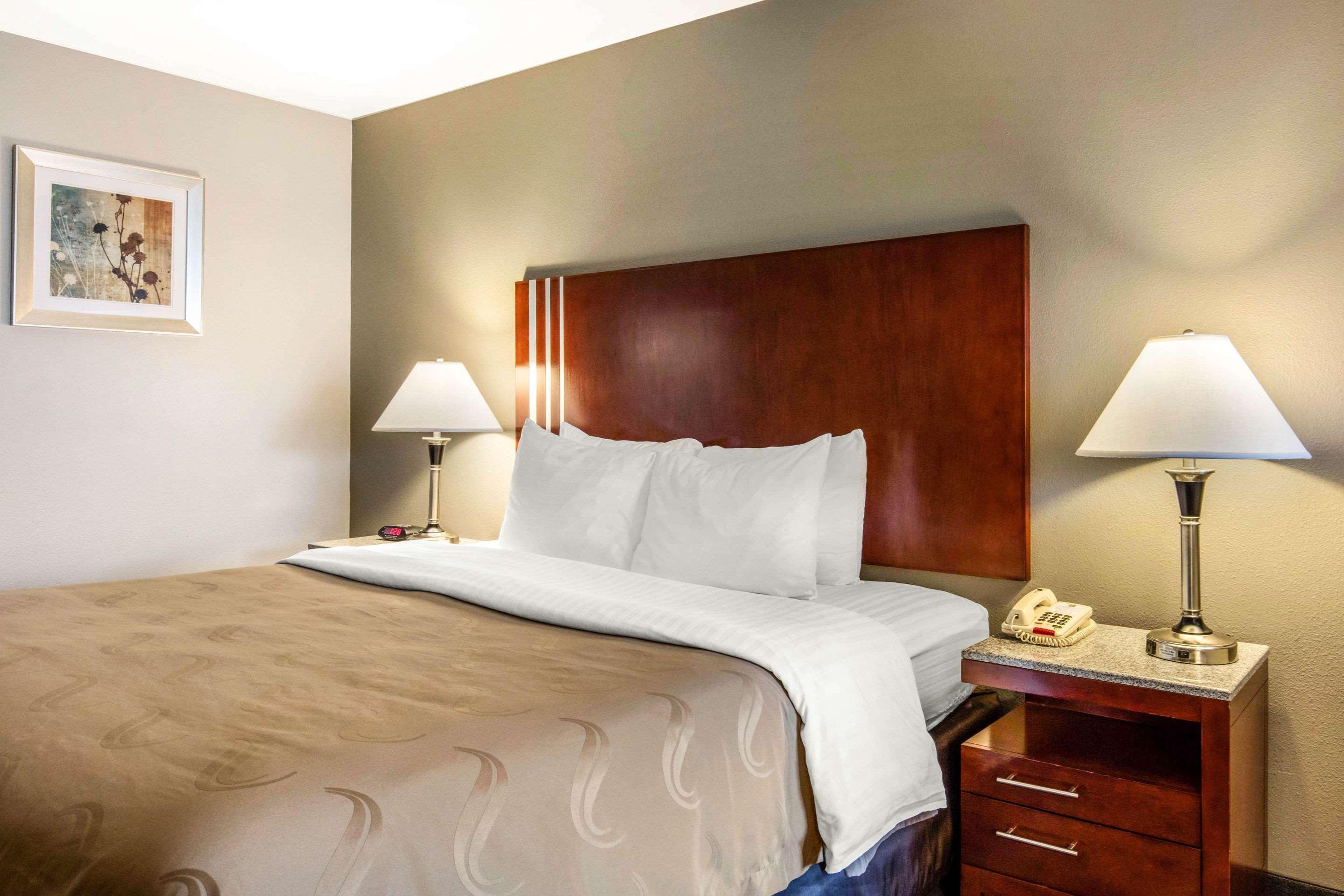 Quality Inn Airport I-240 Мемфис Экстерьер фото