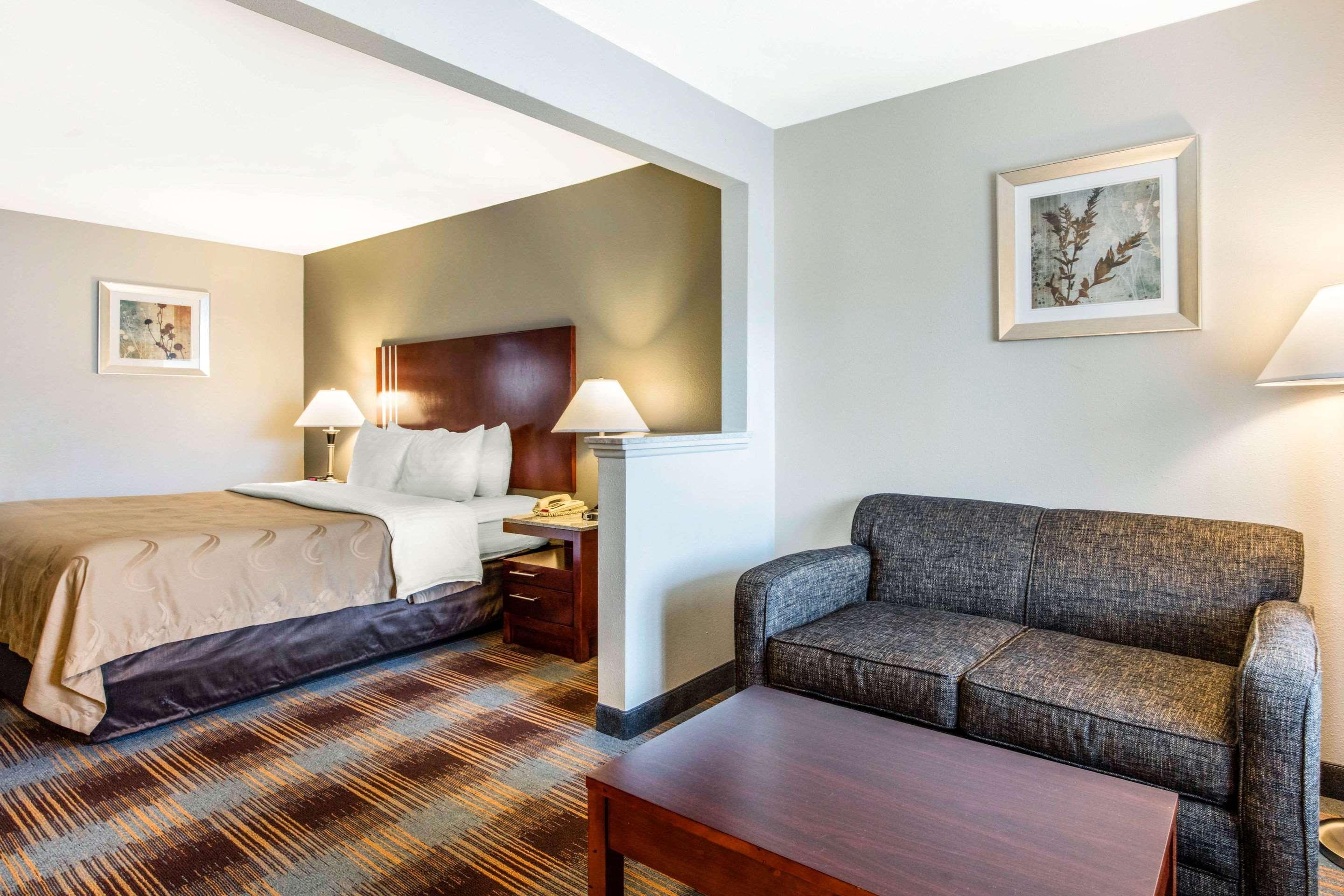 Quality Inn Airport I-240 Мемфис Экстерьер фото