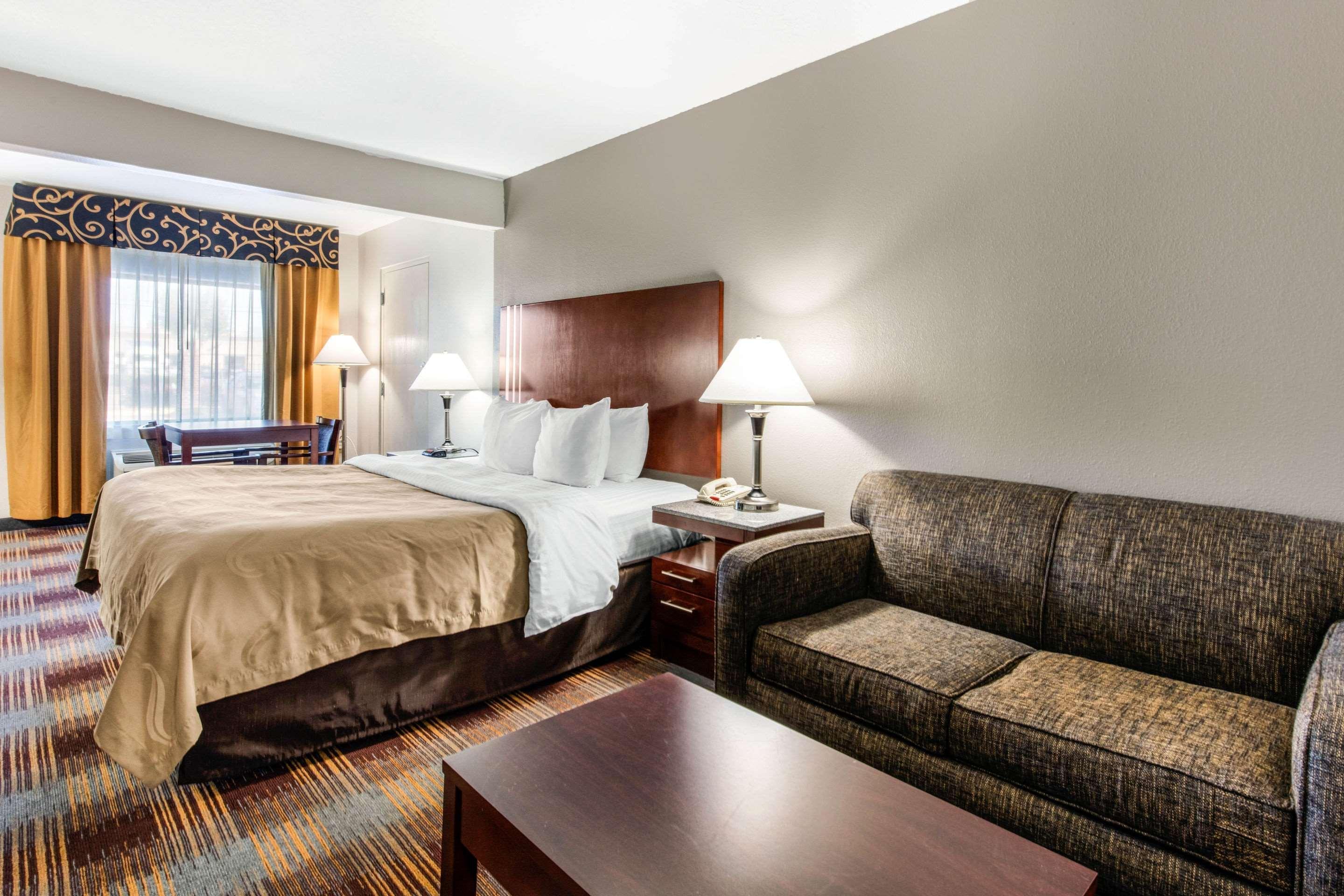 Quality Inn Airport I-240 Мемфис Экстерьер фото