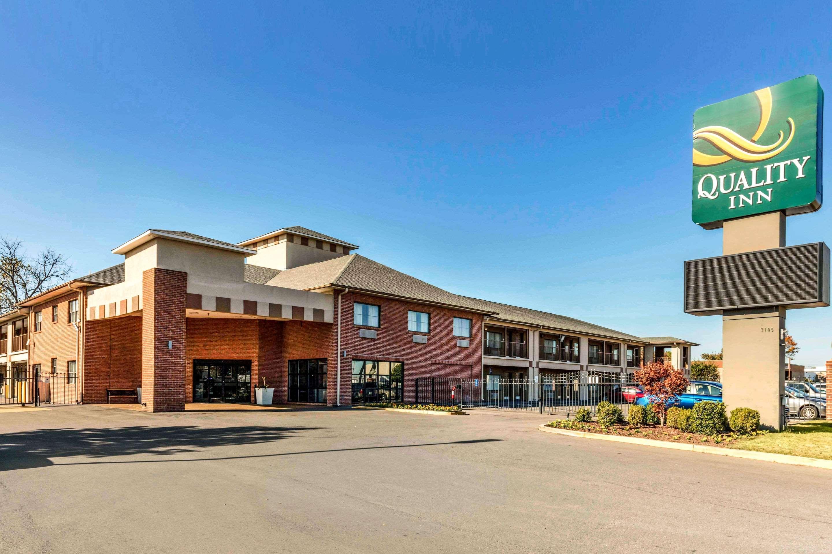 Quality Inn Airport I-240 Мемфис Экстерьер фото